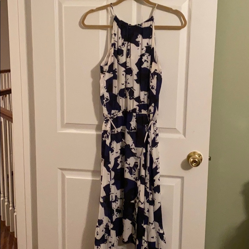 Simply Vera blue and white dress